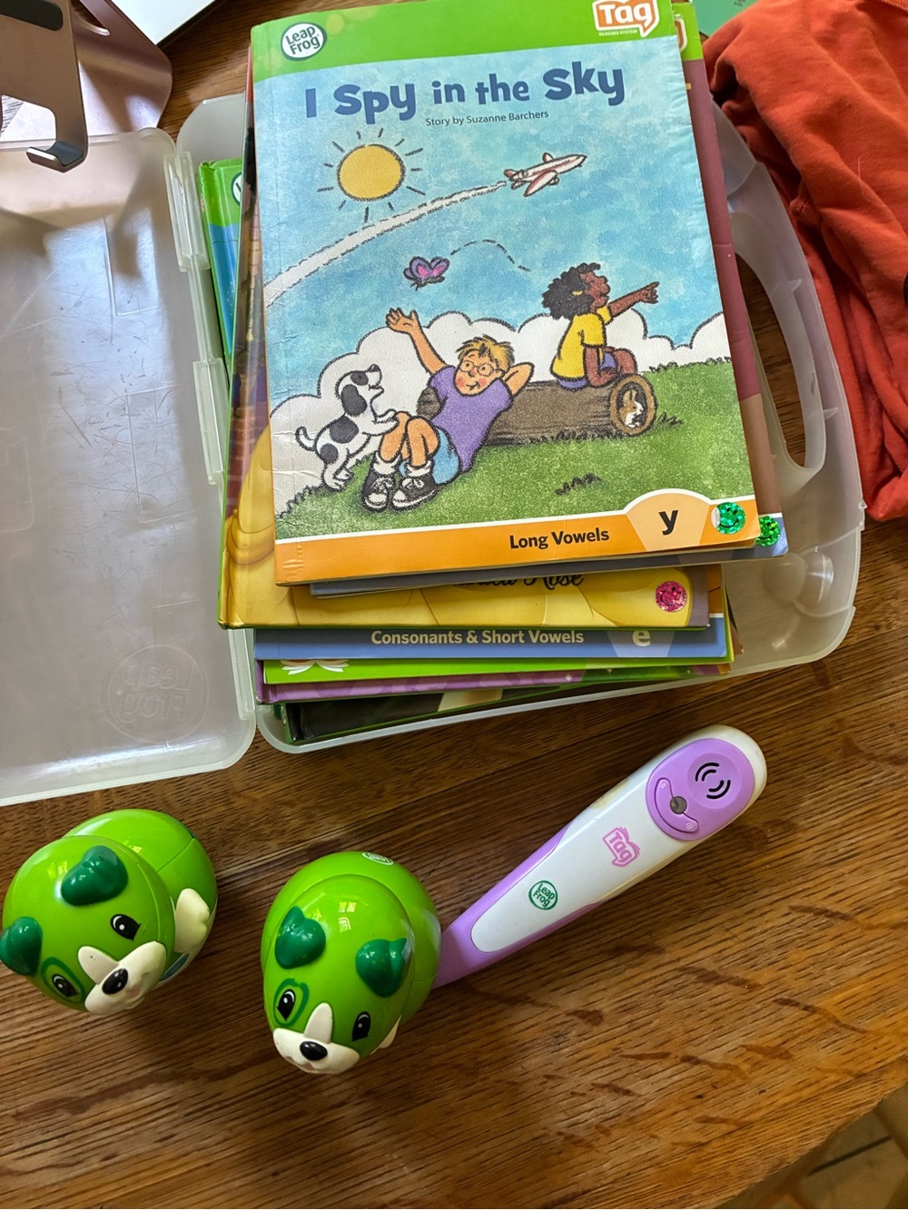 Tag Reading System Pen with Green Puppy Sound Buttons - Kids Toys